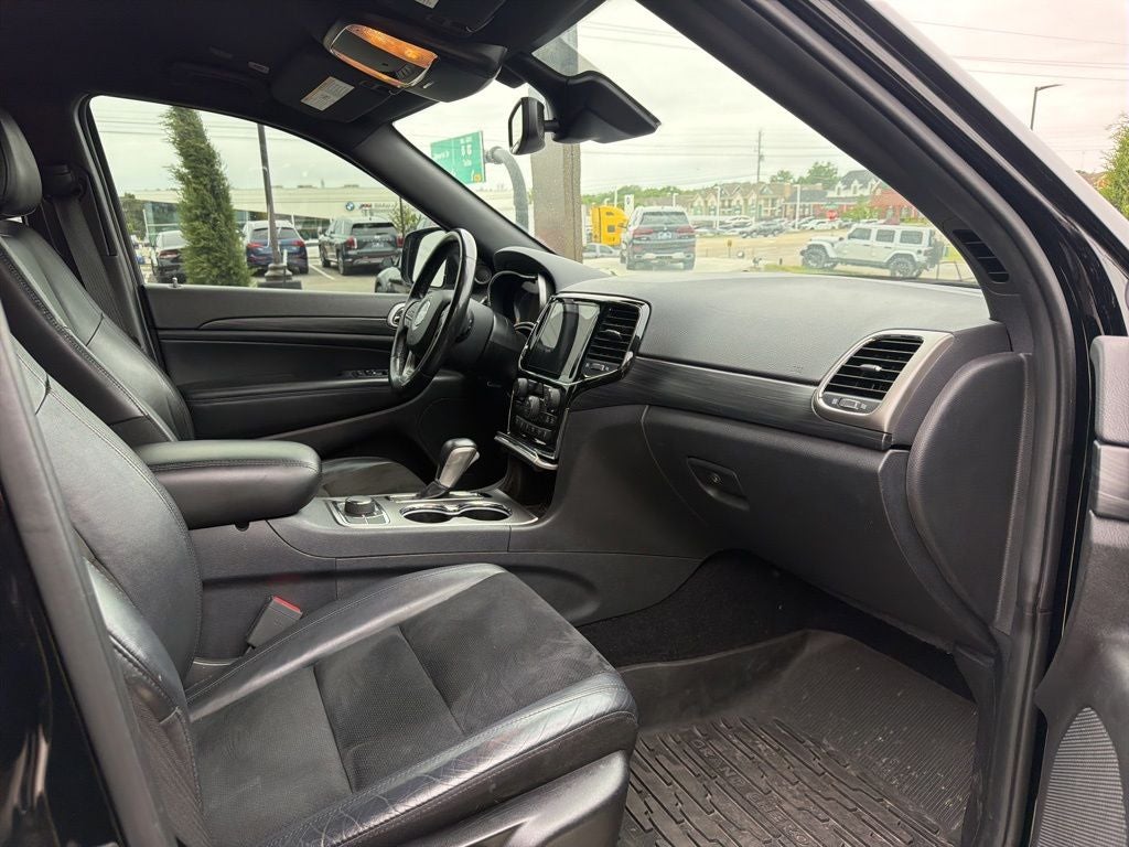2020 Jeep Grand Cherokee Laredo