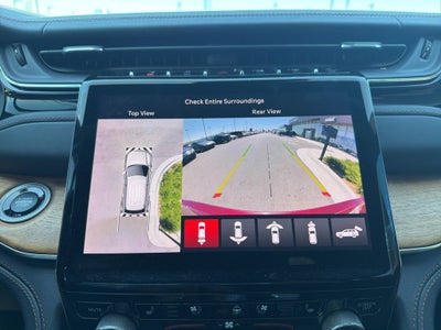 2022 Jeep Grand Cherokee Summit Reserve