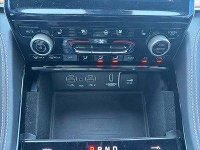 2022 Jeep Grand Cherokee Summit Reserve