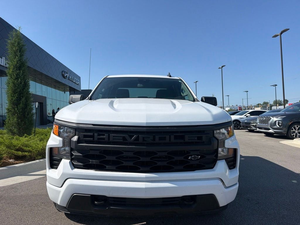 2025 Chevrolet Silverado 1500 Custom