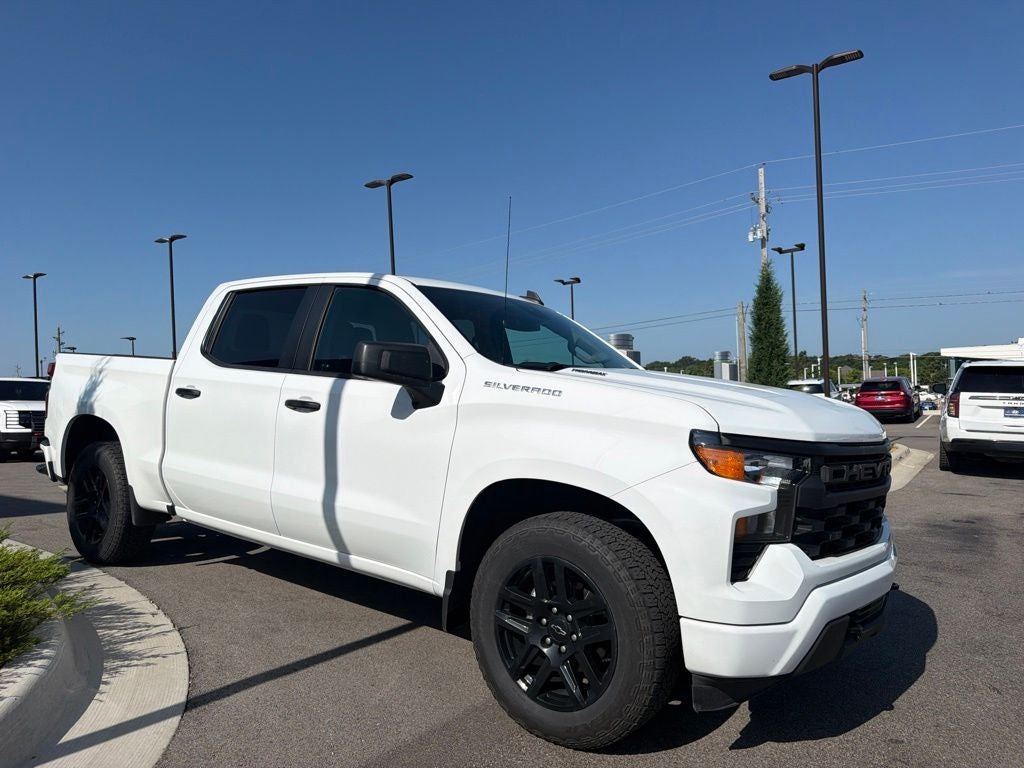2025 Chevrolet Silverado 1500 Custom