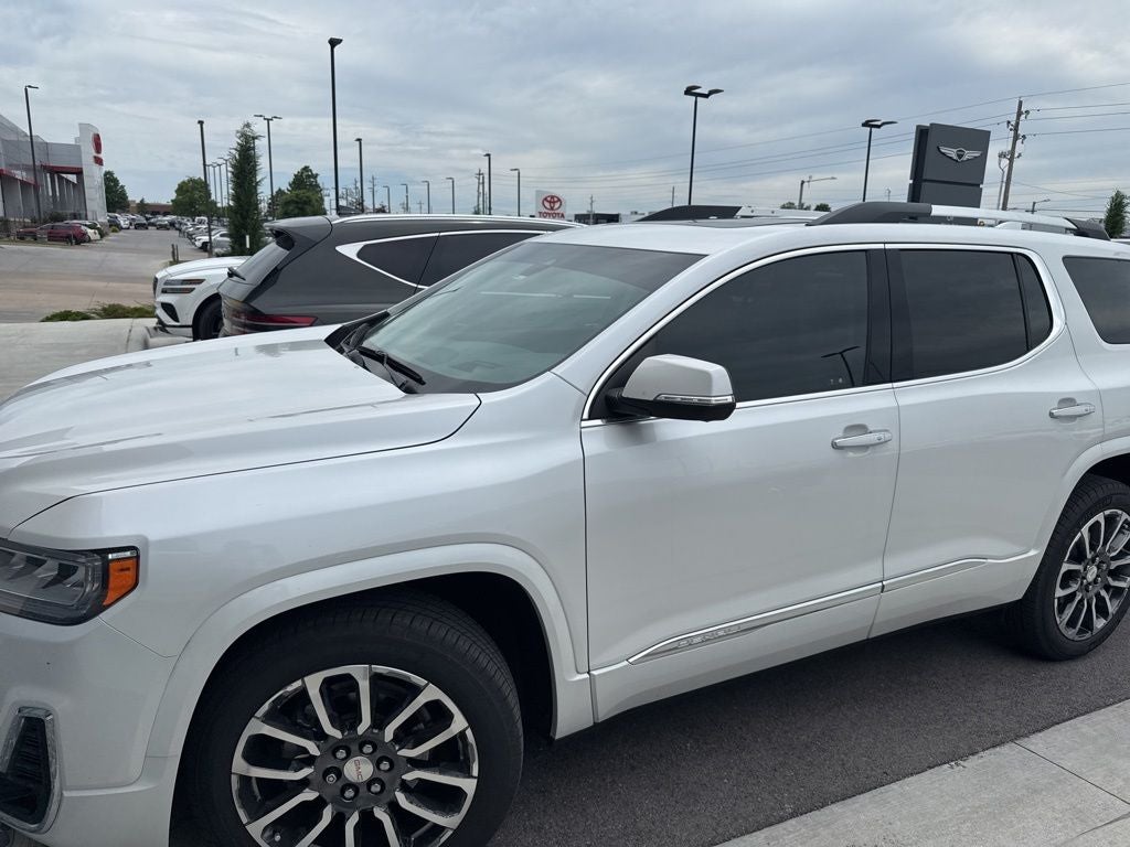 2020 GMC Acadia Denali