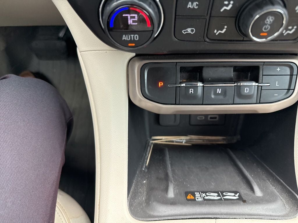2020 GMC Acadia Denali