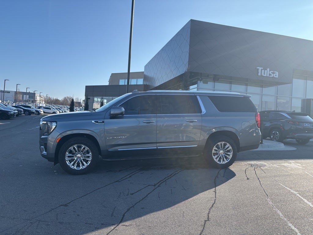 2021 GMC Yukon XL SLT