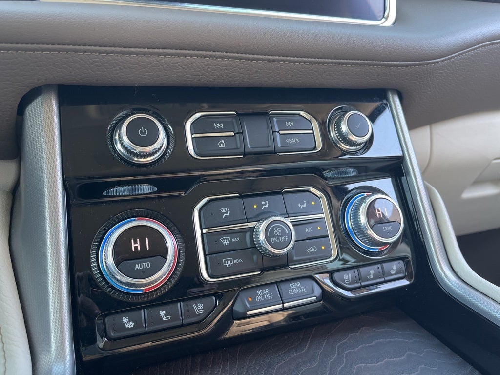 2022 GMC Yukon XL Denali