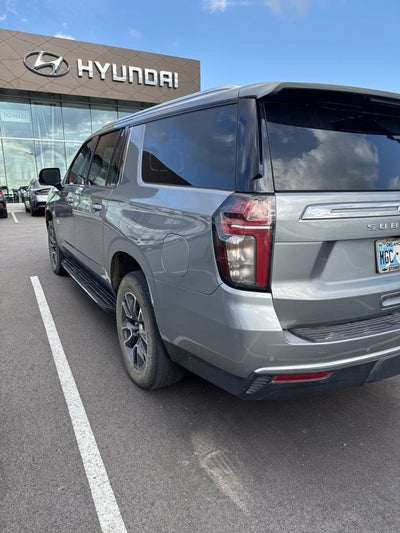 2023 Chevrolet Suburban LT
