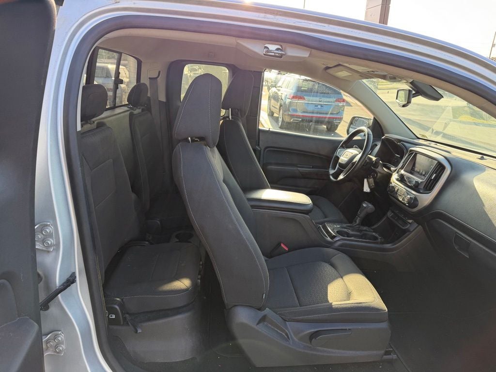 2017 GMC Canyon SLE1