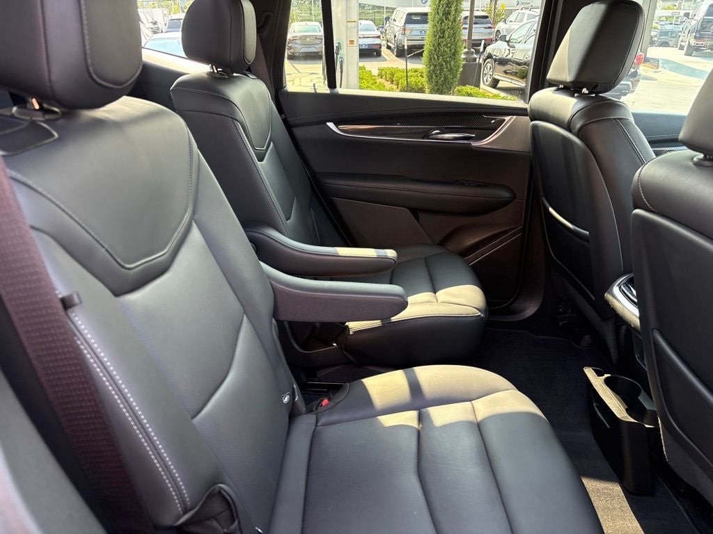 2024 Cadillac XT6 Sport
