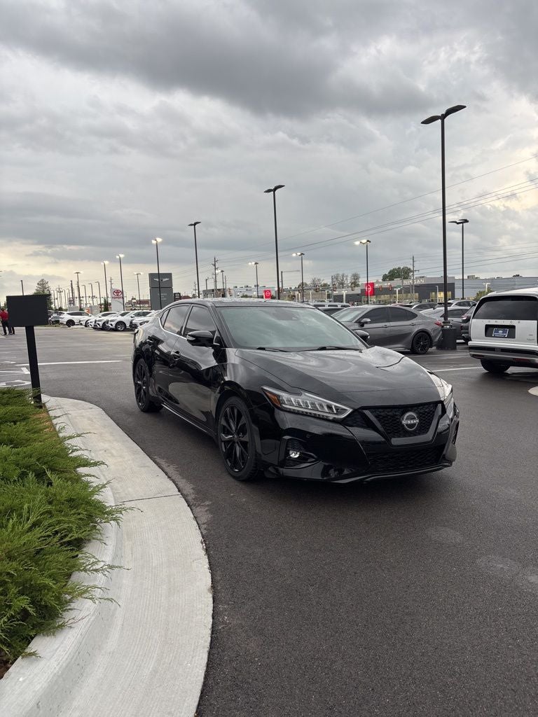 2023 Nissan Maxima SR