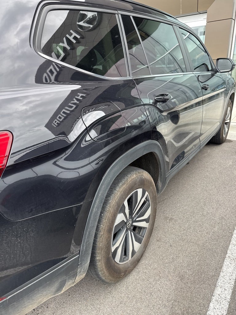 2025 Volkswagen Atlas 2.0T SE