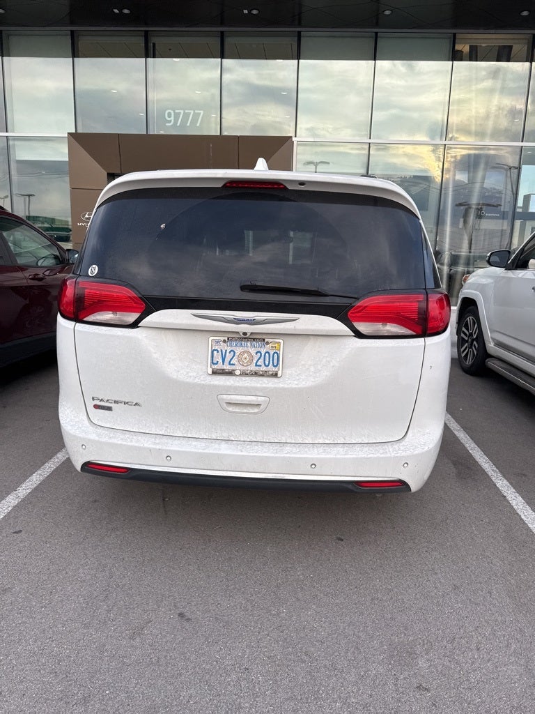 2018 Chrysler Pacifica Touring L