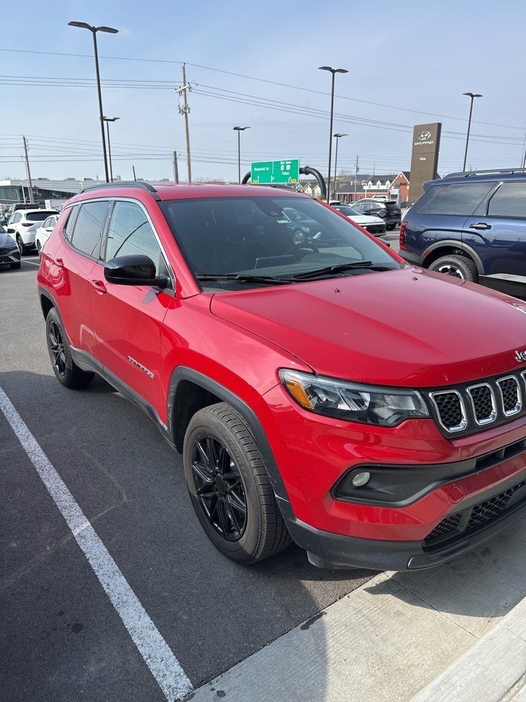 2023 Jeep Compass Latitude