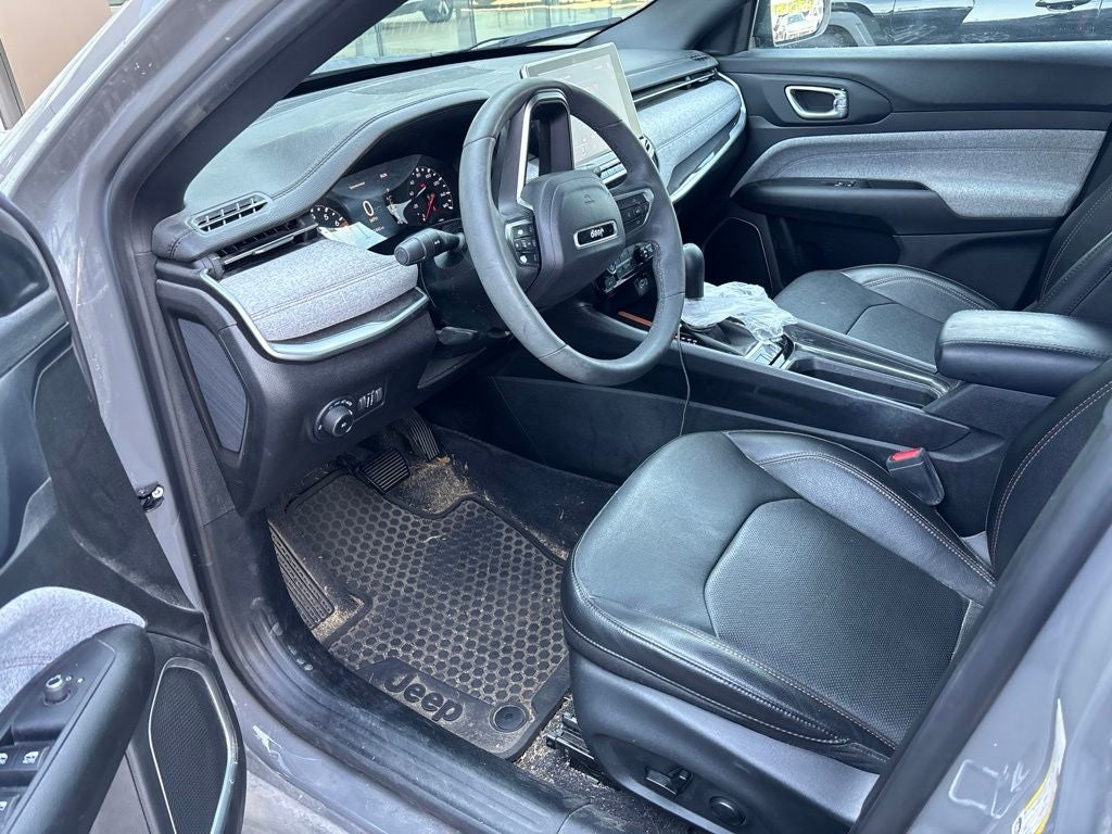 2023 Jeep Compass Latitude Lux