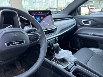 2023 Jeep Compass Latitude Lux
