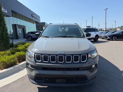 2023 Jeep Compass Latitude Lux