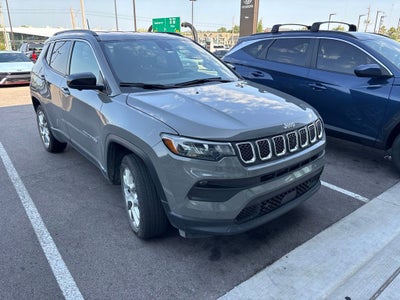 2023 Jeep Compass Latitude Lux