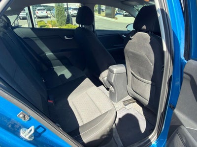 2022 Kia Rio S