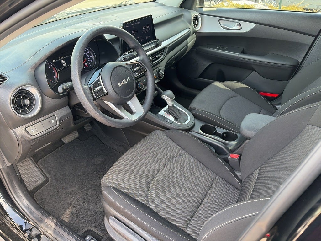 2023 Kia Forte LX