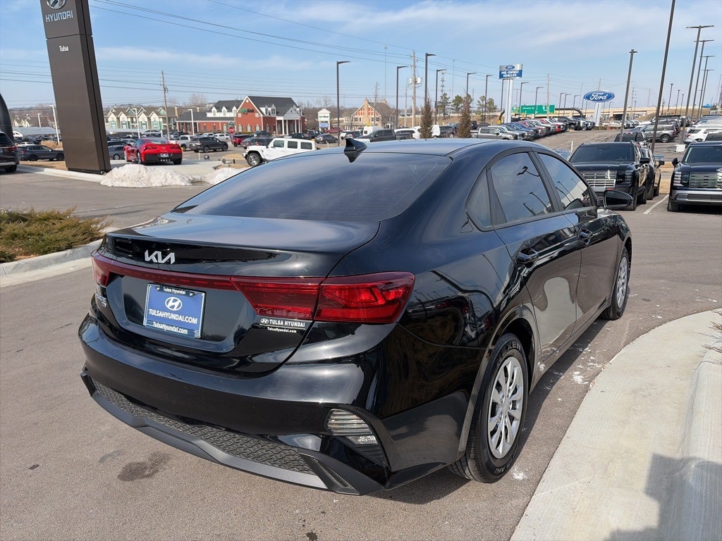 2023 Kia Forte LX