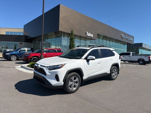 2023 Toyota RAV4 Hybrid XLE