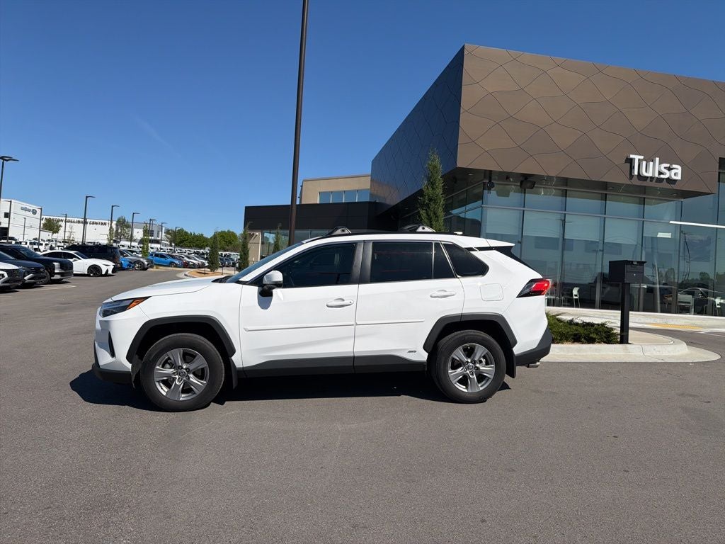 2023 Toyota RAV4 Hybrid XLE