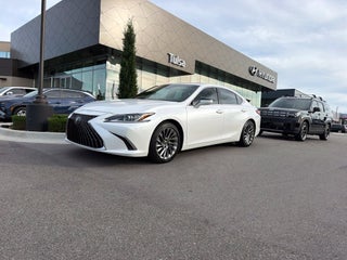 2025 Lexus ES 300h Luxury