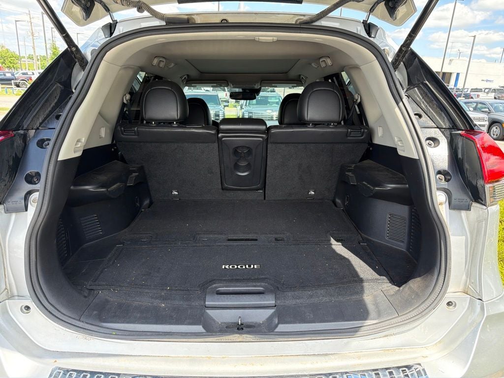 2017 Nissan Rogue SL