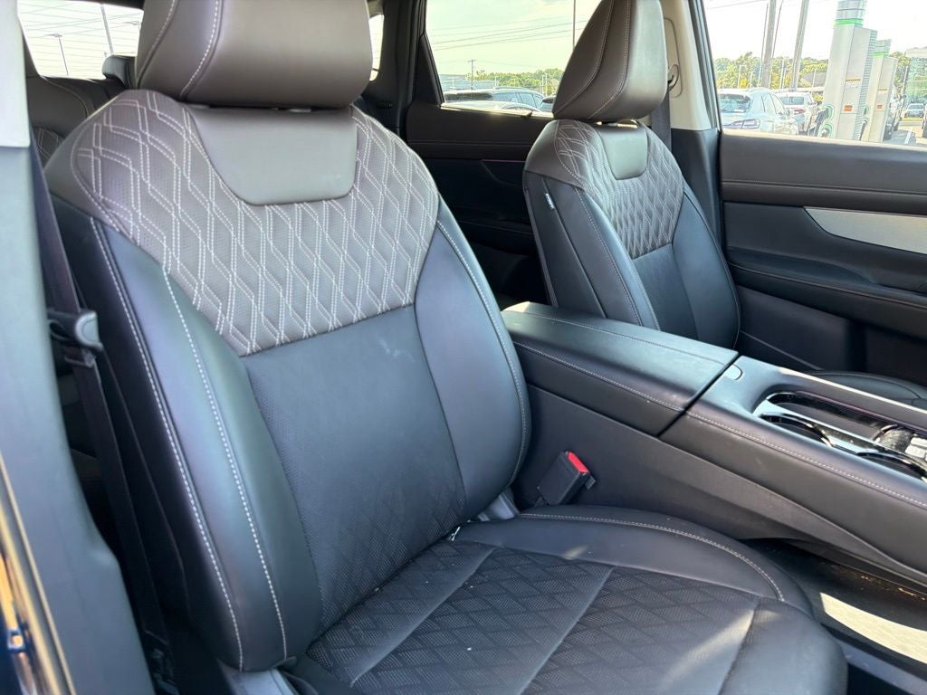 2025 Nissan Murano Platinum
