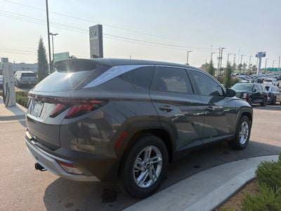 2026 Hyundai TUCSON SE