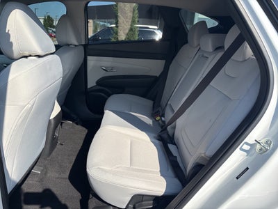 2026 Hyundai TUCSON SE FWD