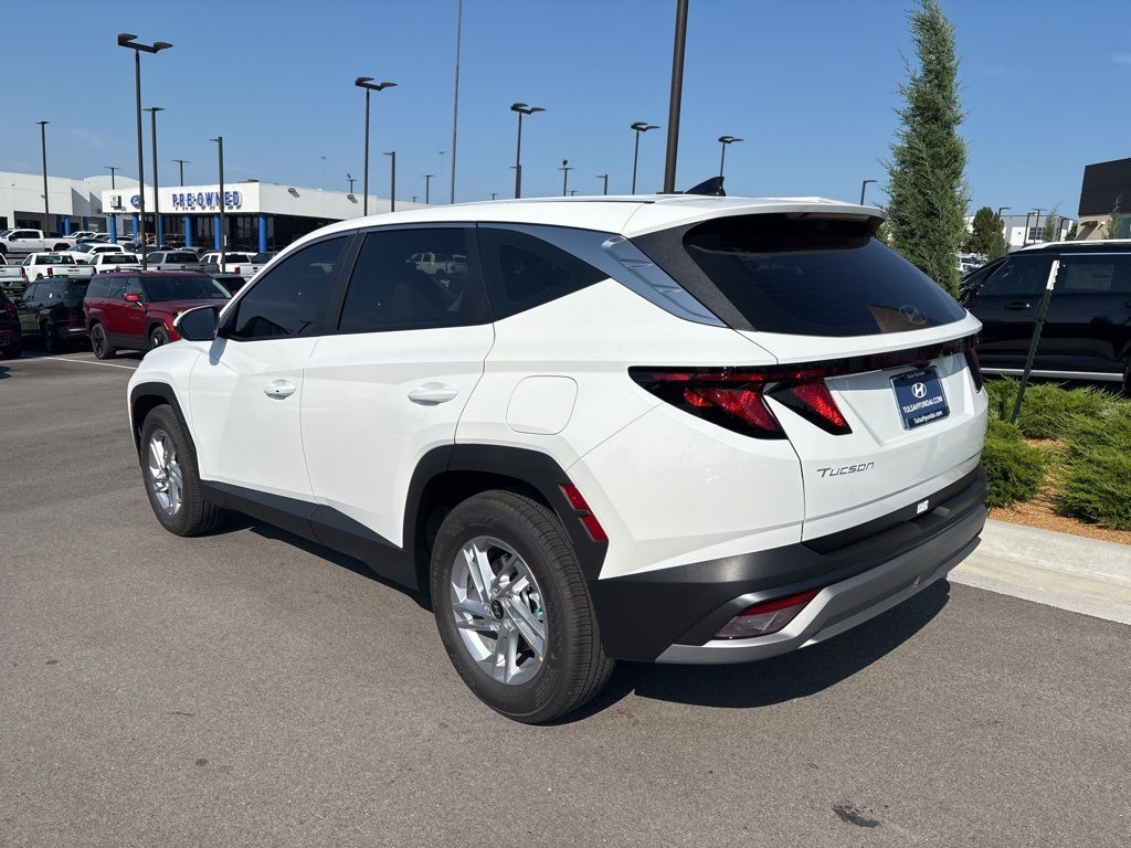 2026 Hyundai TUCSON SE FWD