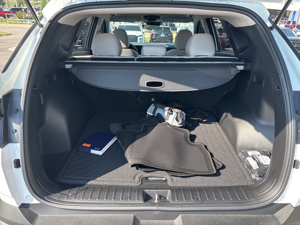 2026 Hyundai TUCSON SE FWD