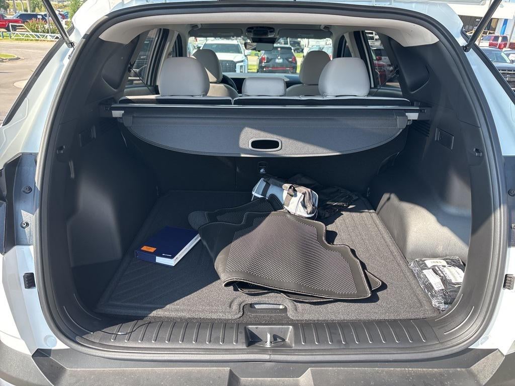 2026 Hyundai TUCSON SE FWD