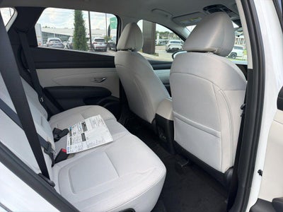 2026 Hyundai TUCSON SE FWD