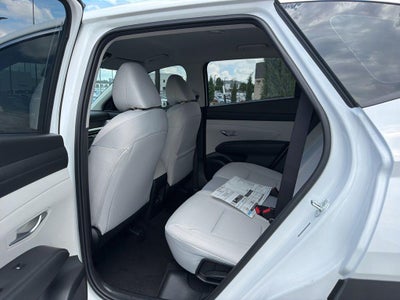 2026 Hyundai TUCSON SE FWD