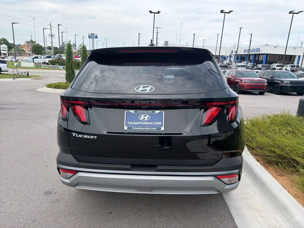2026 Hyundai TUCSON SE FWD