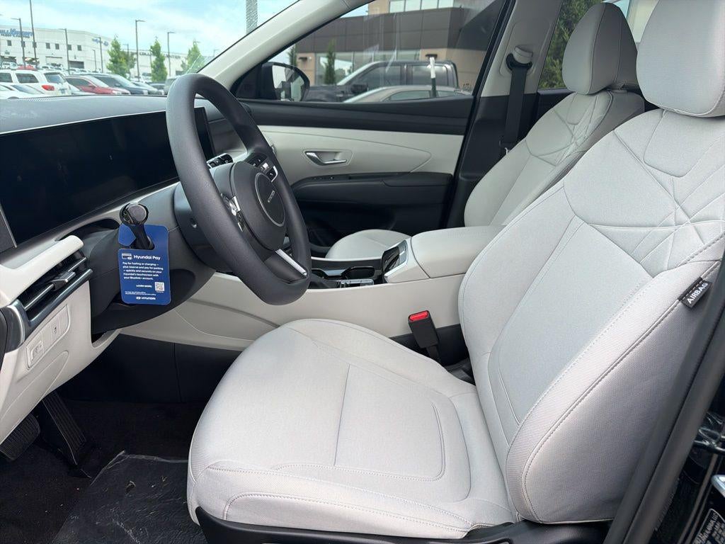 2026 Hyundai TUCSON SE FWD