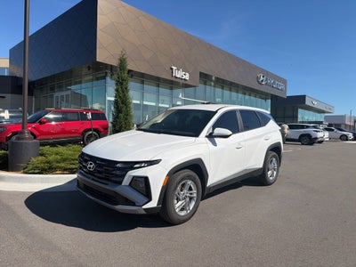 2026 Hyundai TUCSON SE