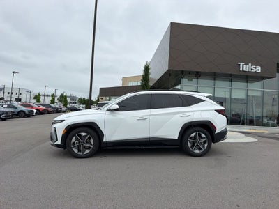 2025 Hyundai TUCSON SEL