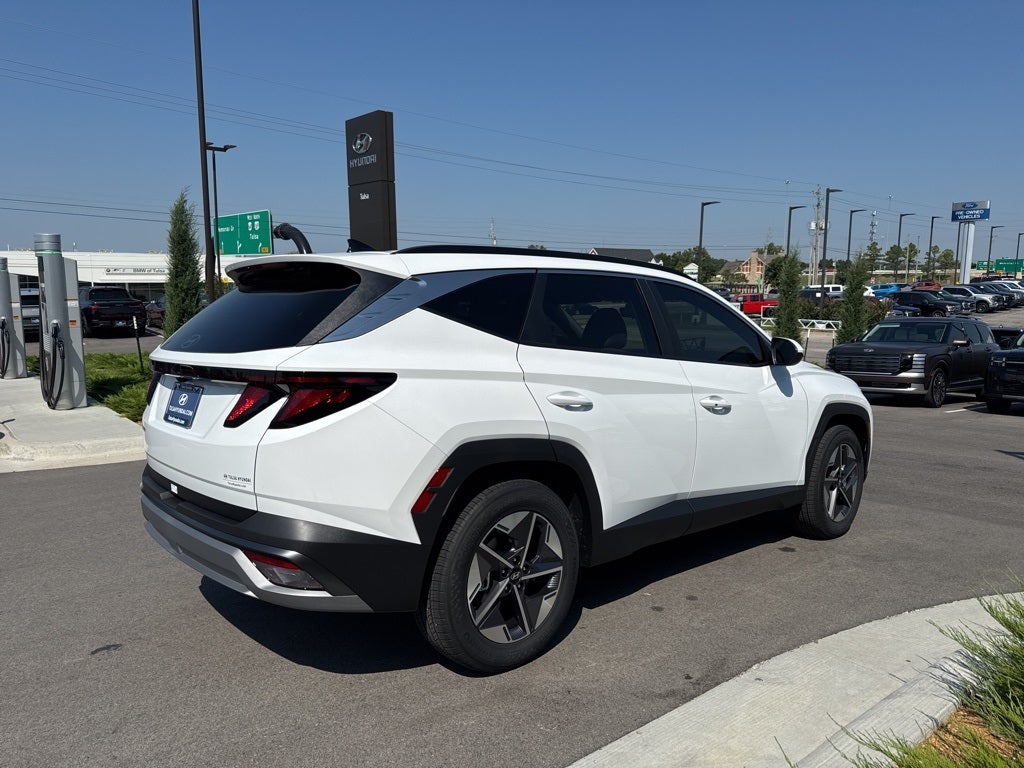 2026 Hyundai TUCSON SEL FWD