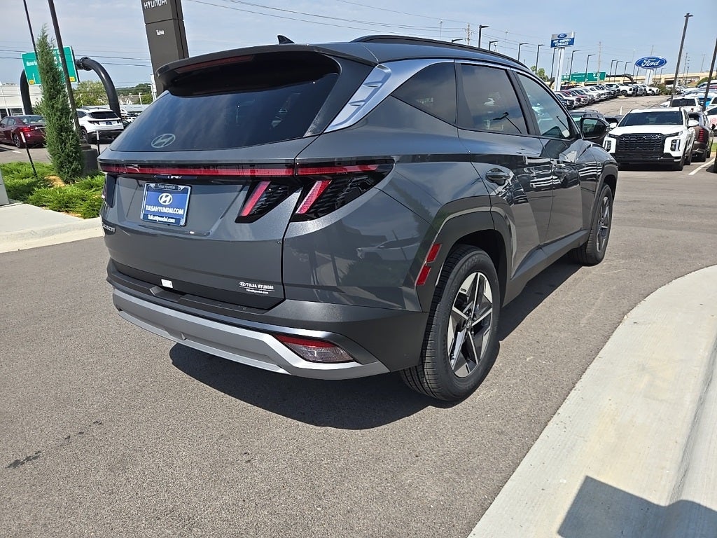 2026 Hyundai TUCSON SEL Premium FWD