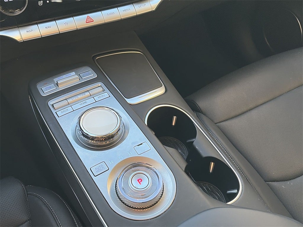 2024 Genesis GV70 2.5T