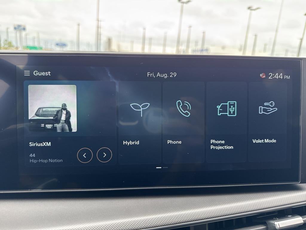 2026 Hyundai SANTA FE HYBRID SE