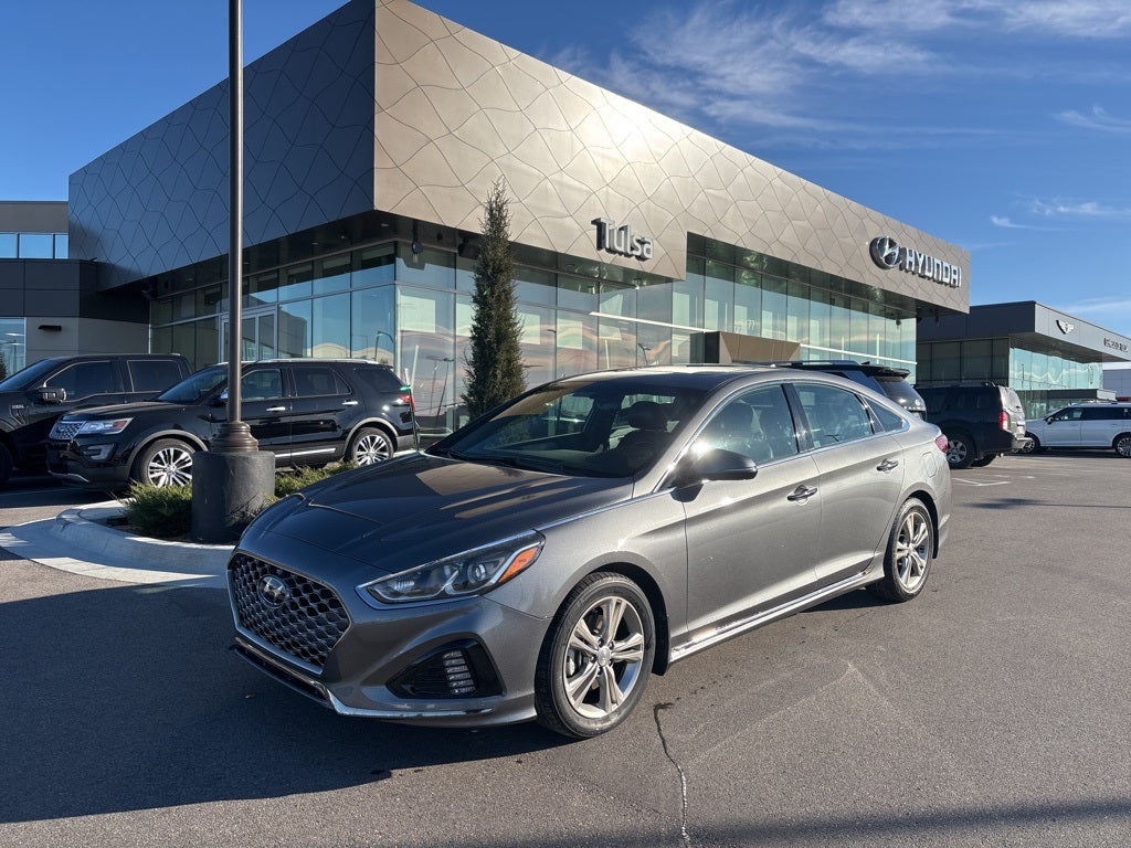 2019 Hyundai SONATA Sport