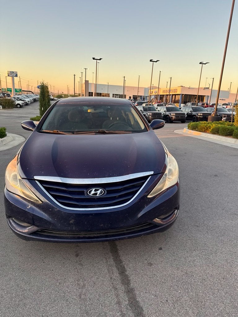 2012 Hyundai SONATA GLS