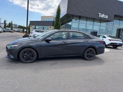 2021 Hyundai ELANTRA SEL