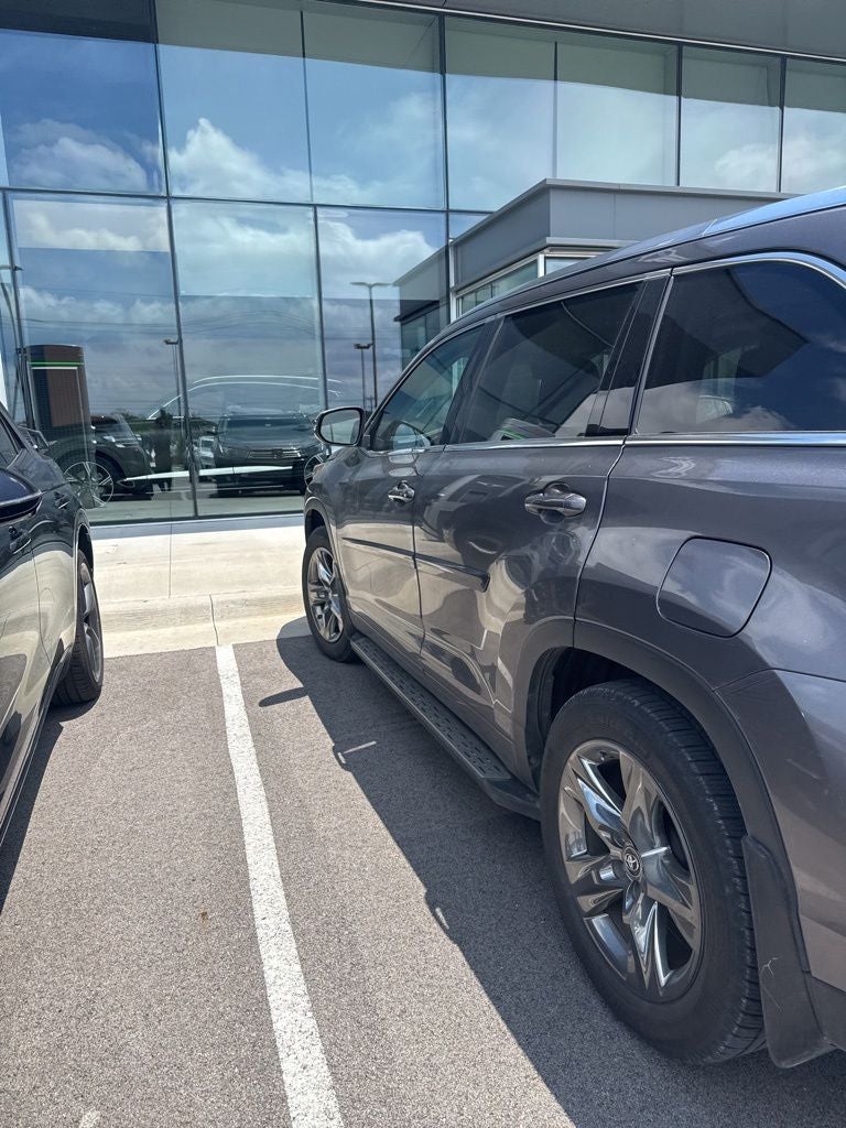 2017 Toyota Highlander Limited Platinum