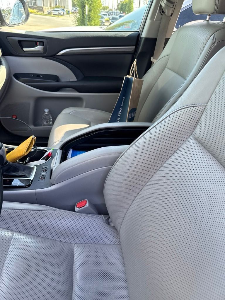 2019 Toyota Highlander Limited Platinum