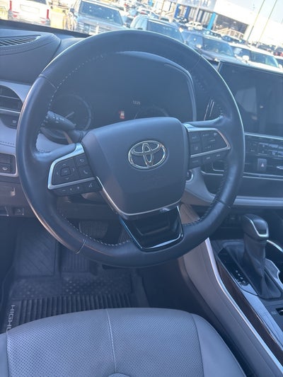 2020 Toyota Highlander Platinum