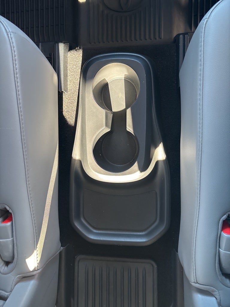 2020 Toyota Highlander Platinum